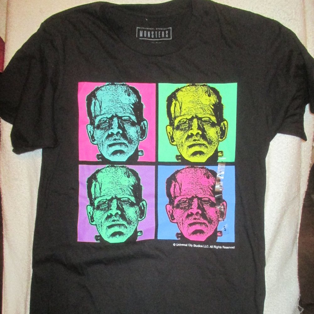 Universal Studios Monsters Frankenstein Classic Graphic T-shirt Men's Small New